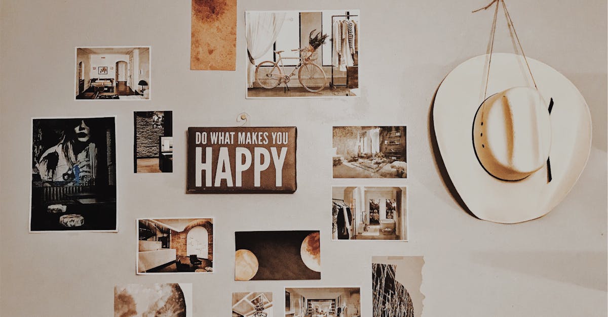 découvrez des idées inspirantes de décoration murale pour transformer votre intérieur. explorez notre sélection de décorations murales, allant des tableaux modernes aux cadres vintage, pour habiller vos murs avec style et personnalité.